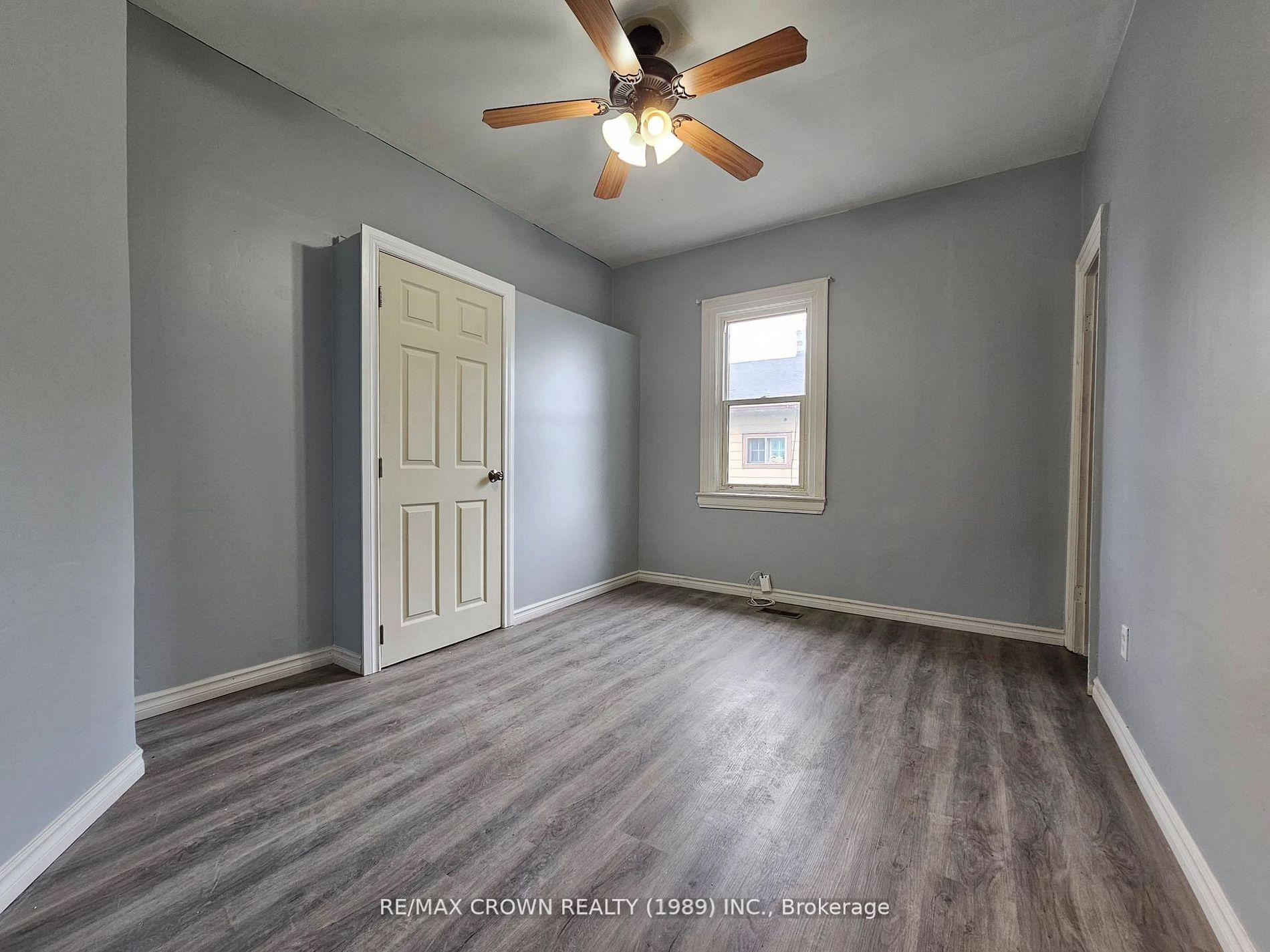Photo 8 of 28 Lakeshore Drive, North Bay, Ferris — HOMEH