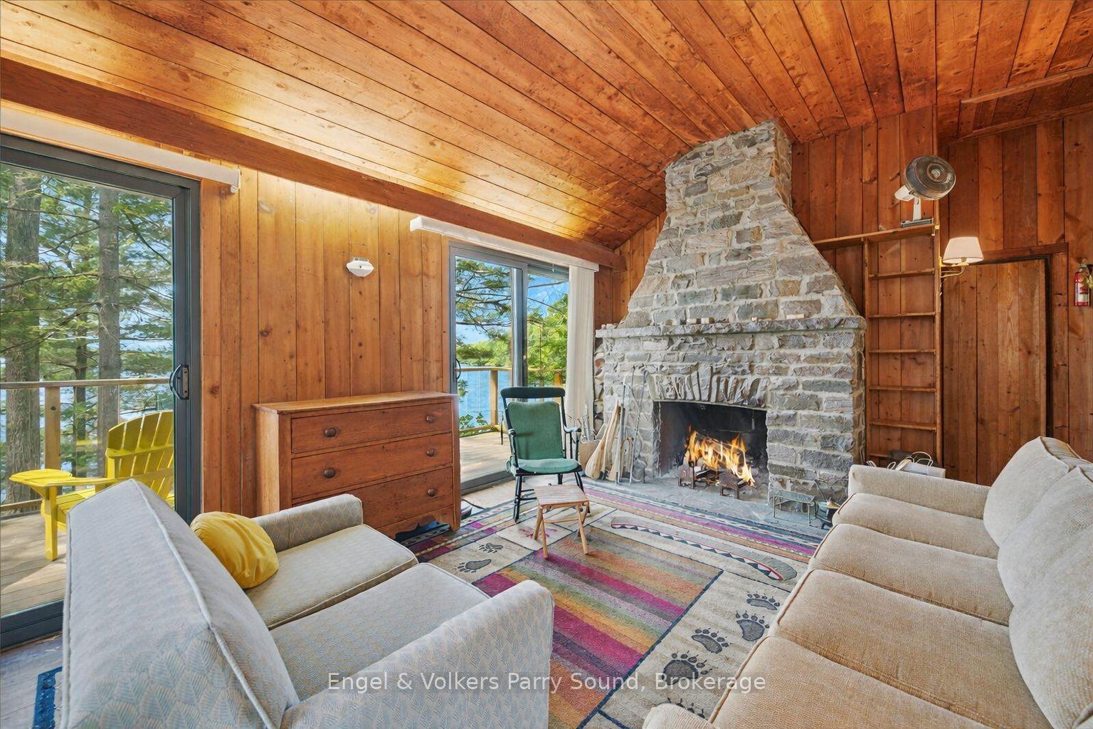 Photo 7 of 53 Birdwood Lane, McDougall — HOMEH