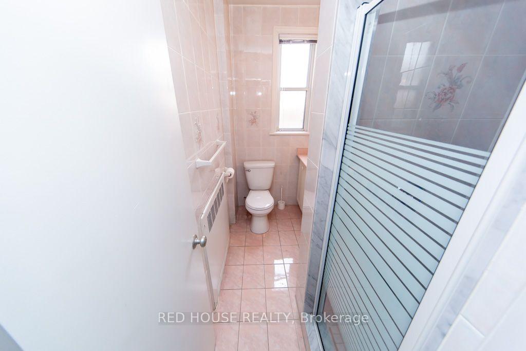 Photo 24 of 658 Vaughan Road, Toronto, Oakwood Village — HOMEH