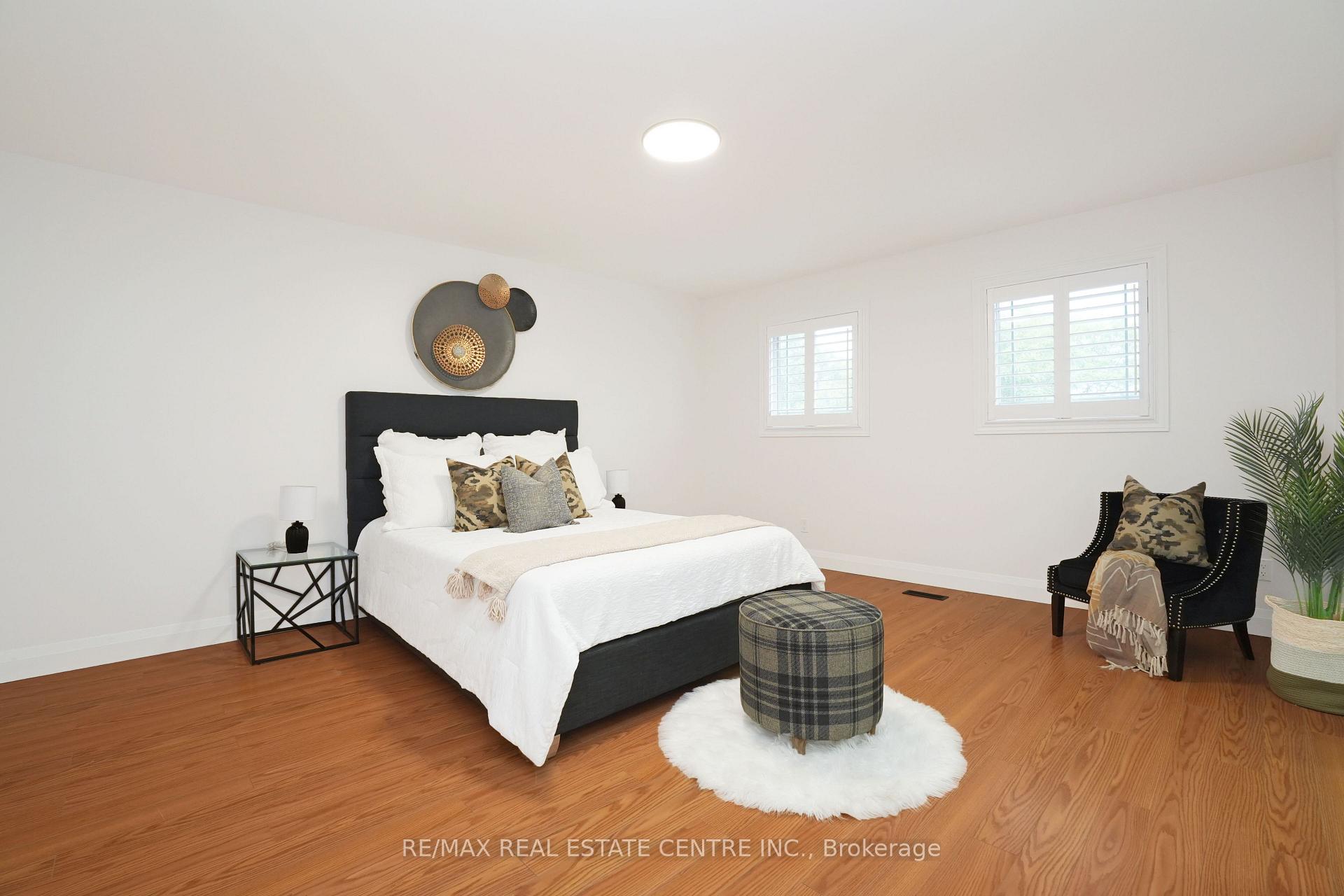 Photo 14 of 15 Donna Drive, Brampton, Heart Lake West — HOMEH