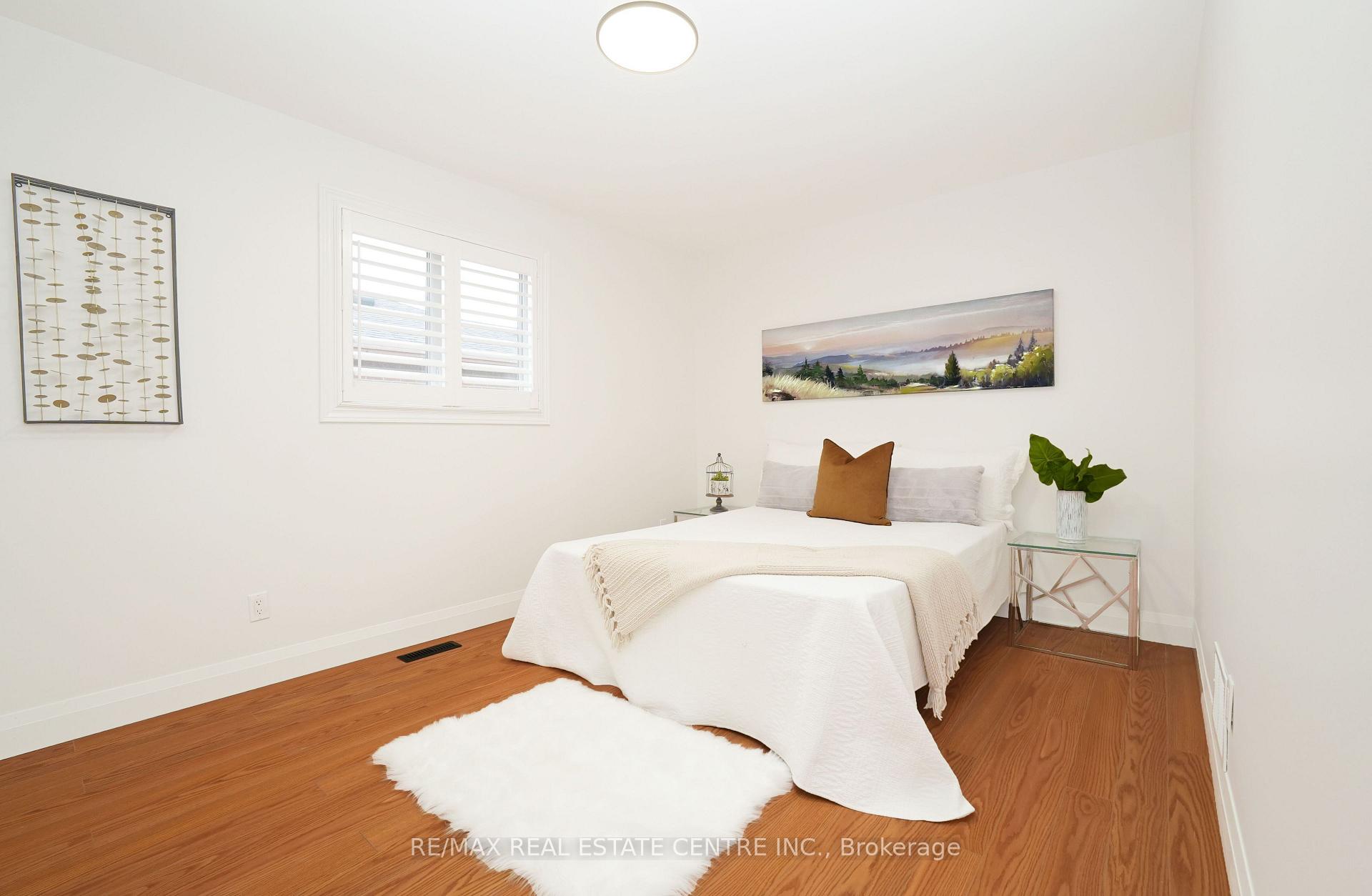 Photo 20 of 15 Donna Drive, Brampton, Heart Lake West — HOMEH