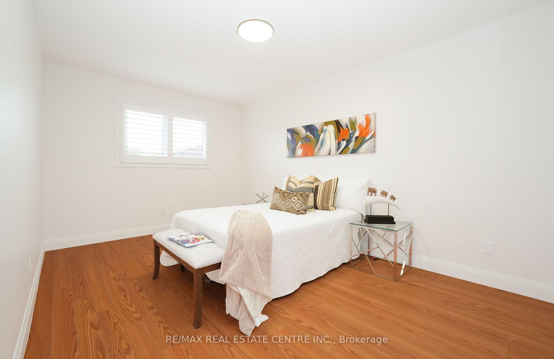 Photo 21 of 15 Donna Drive, Brampton, Heart Lake West — HOMEH