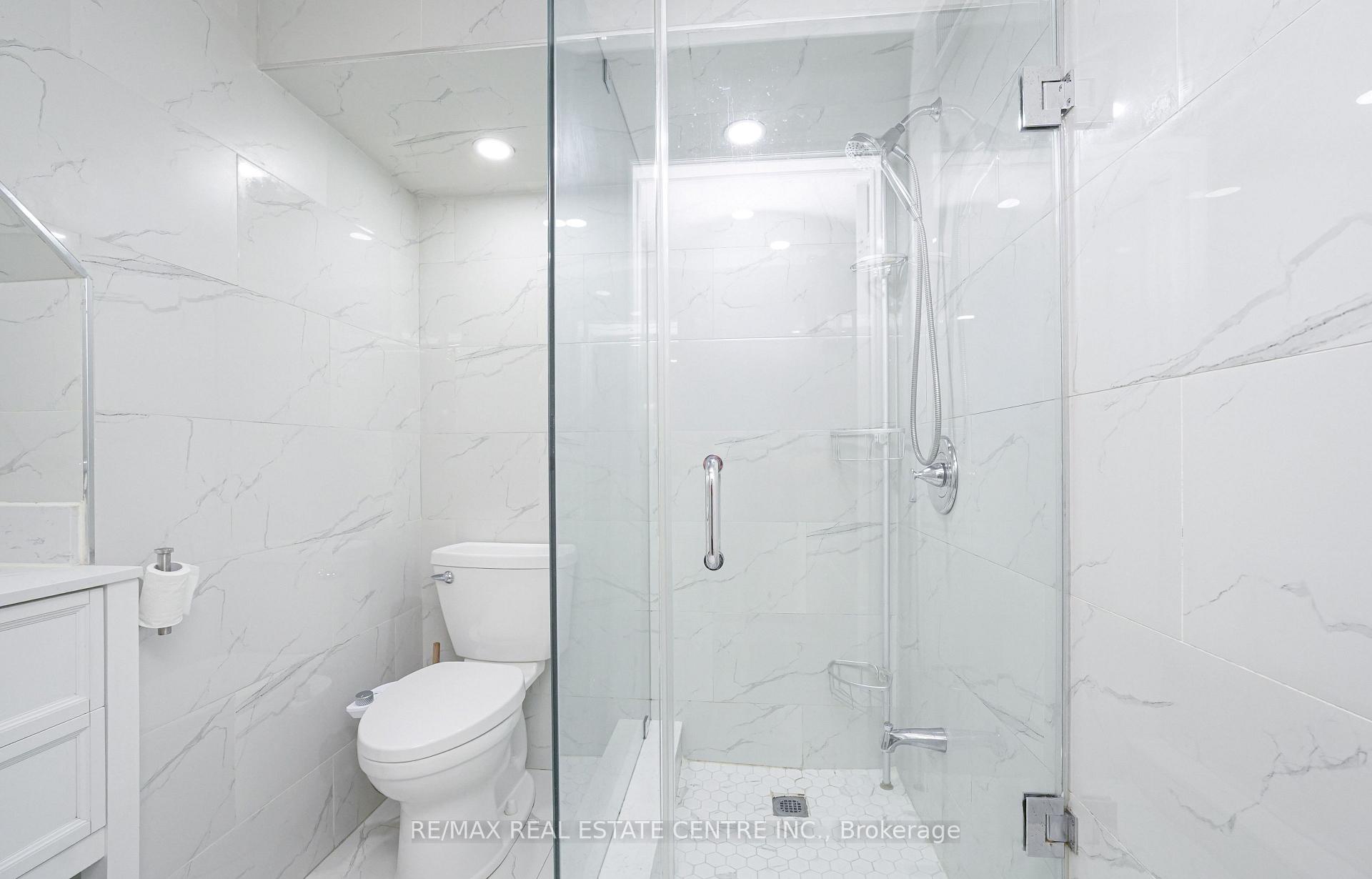 Photo 31 of 15 Donna Drive, Brampton, Heart Lake West — HOMEH