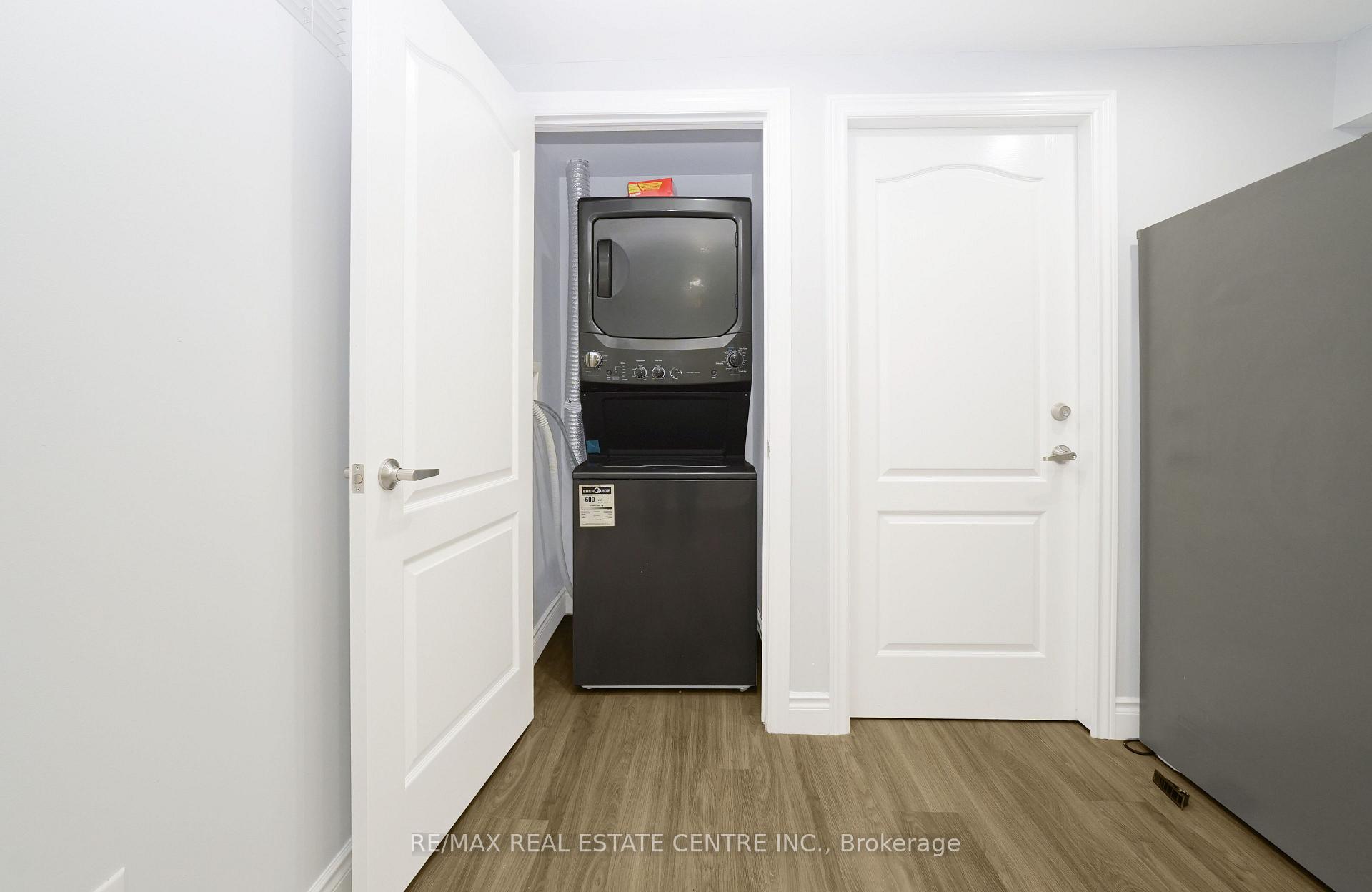 Photo 32 of 15 Donna Drive, Brampton, Heart Lake West — HOMEH