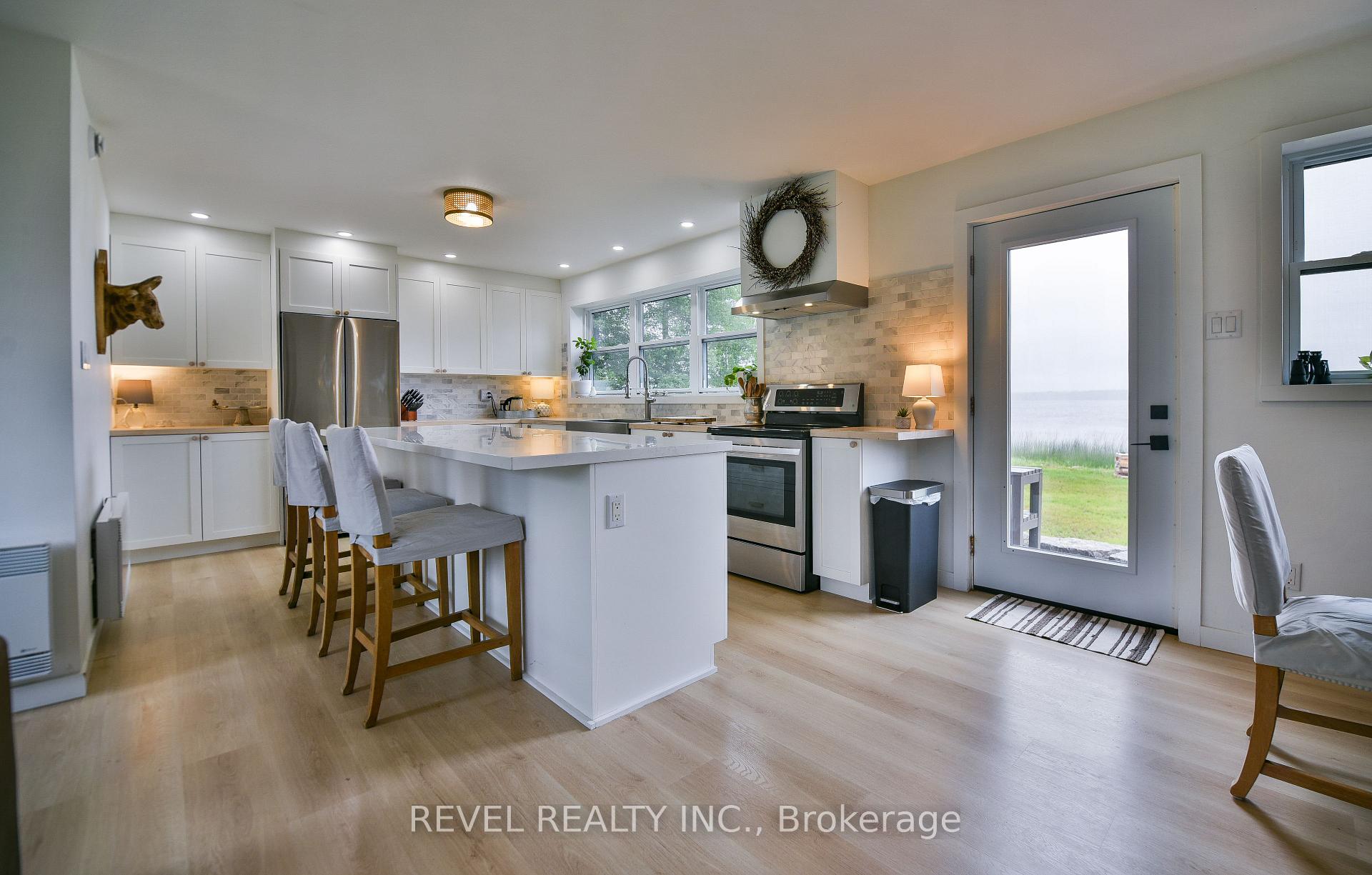 Photo 2 of 767 Leclair Avenue, Timmins, MTJ - Kamiskotia — HOMEH