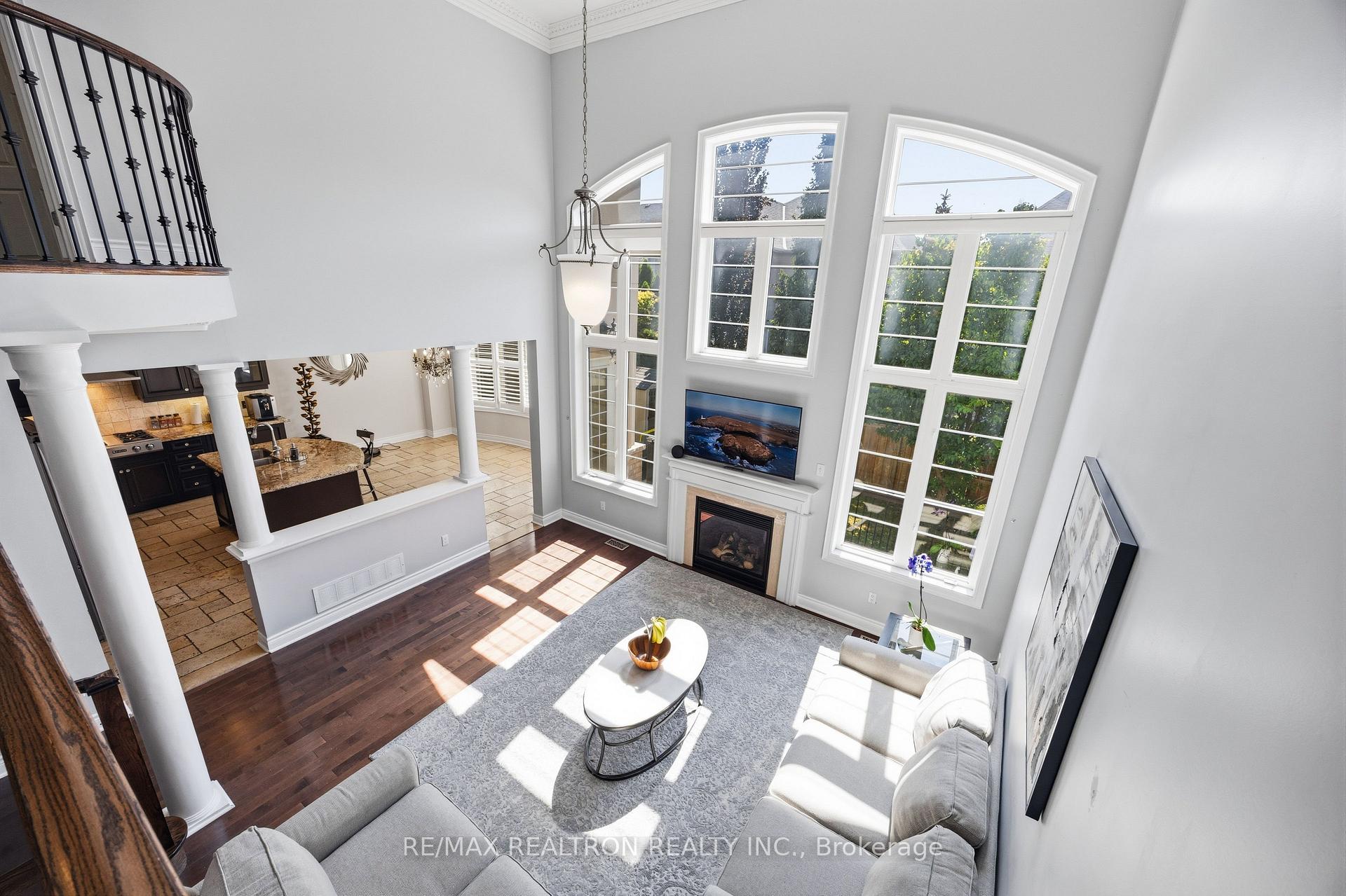 Photo 14 of 57 Dimarino Drive, Vaughan, Patterson — HOMEH