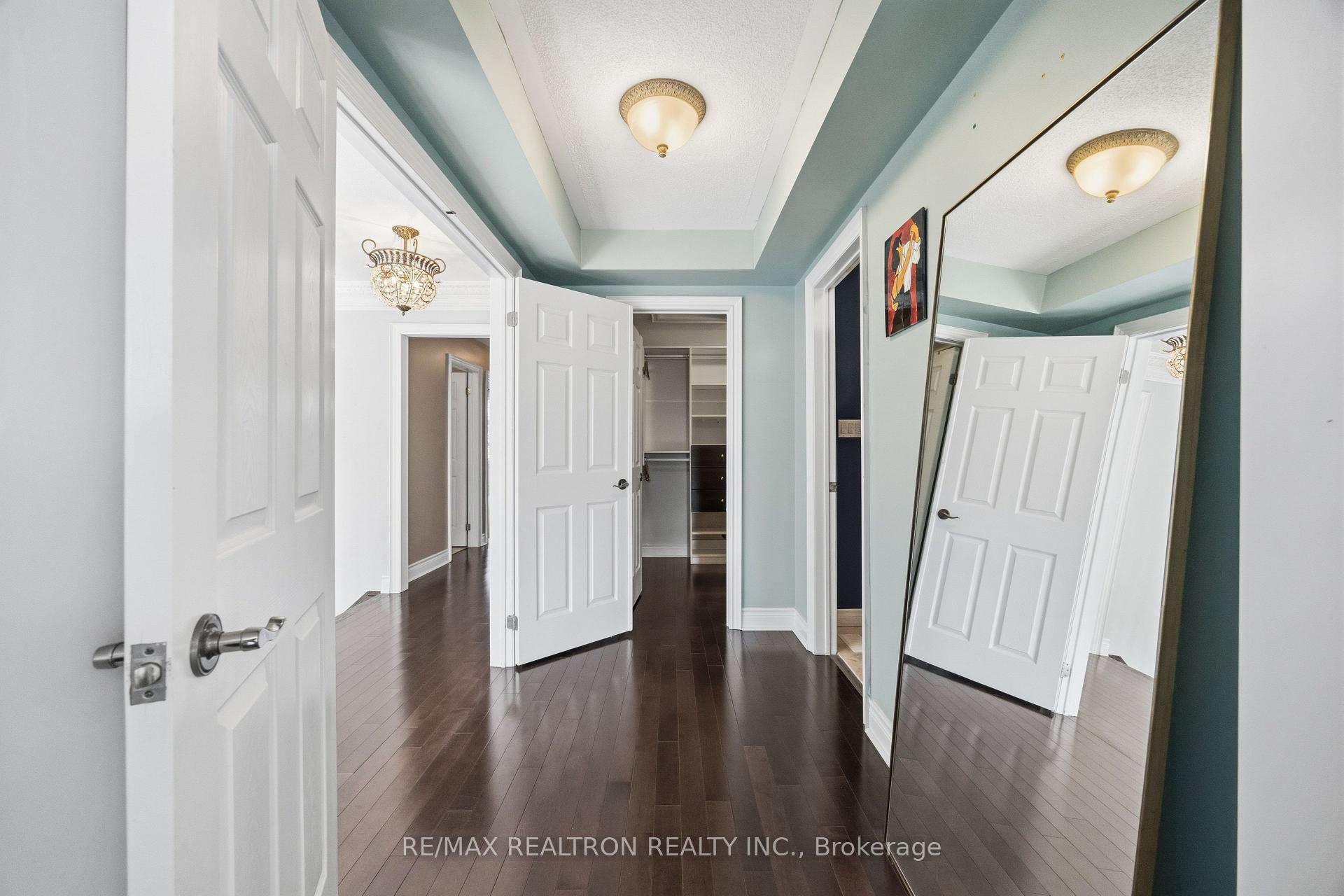 Photo 15 of 57 Dimarino Drive, Vaughan, Patterson — HOMEH