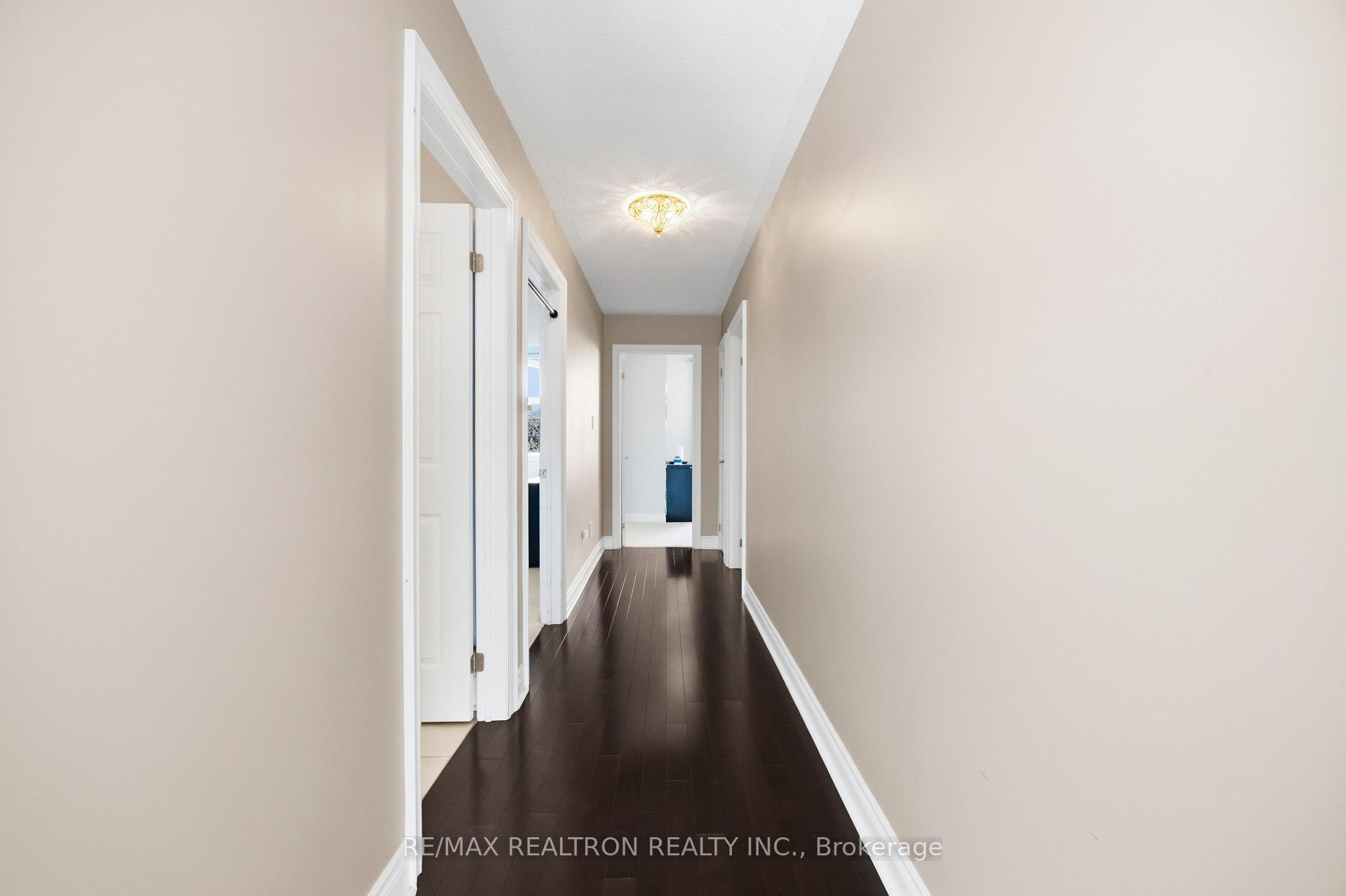 Photo 19 of 57 Dimarino Drive, Vaughan, Patterson — HOMEH