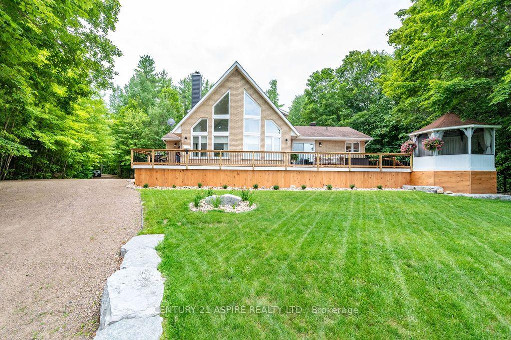 Photo 2 of 978 Rantz Road, Petawawa, Petawawa — HOMEH