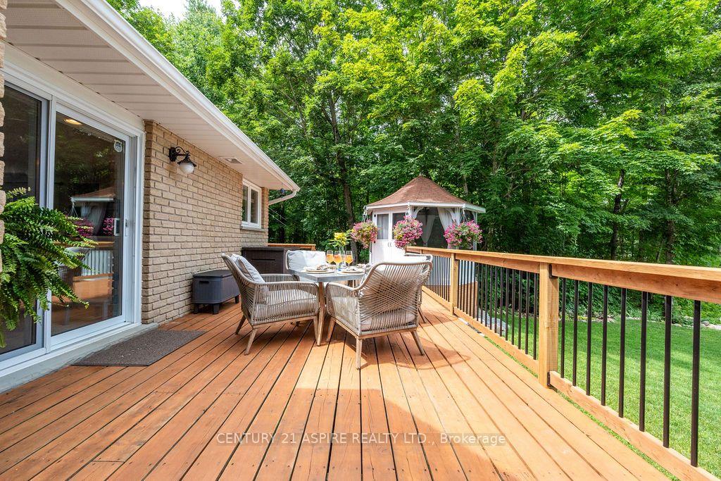 Photo 15 of 978 Rantz Road, Petawawa, Petawawa — HOMEH