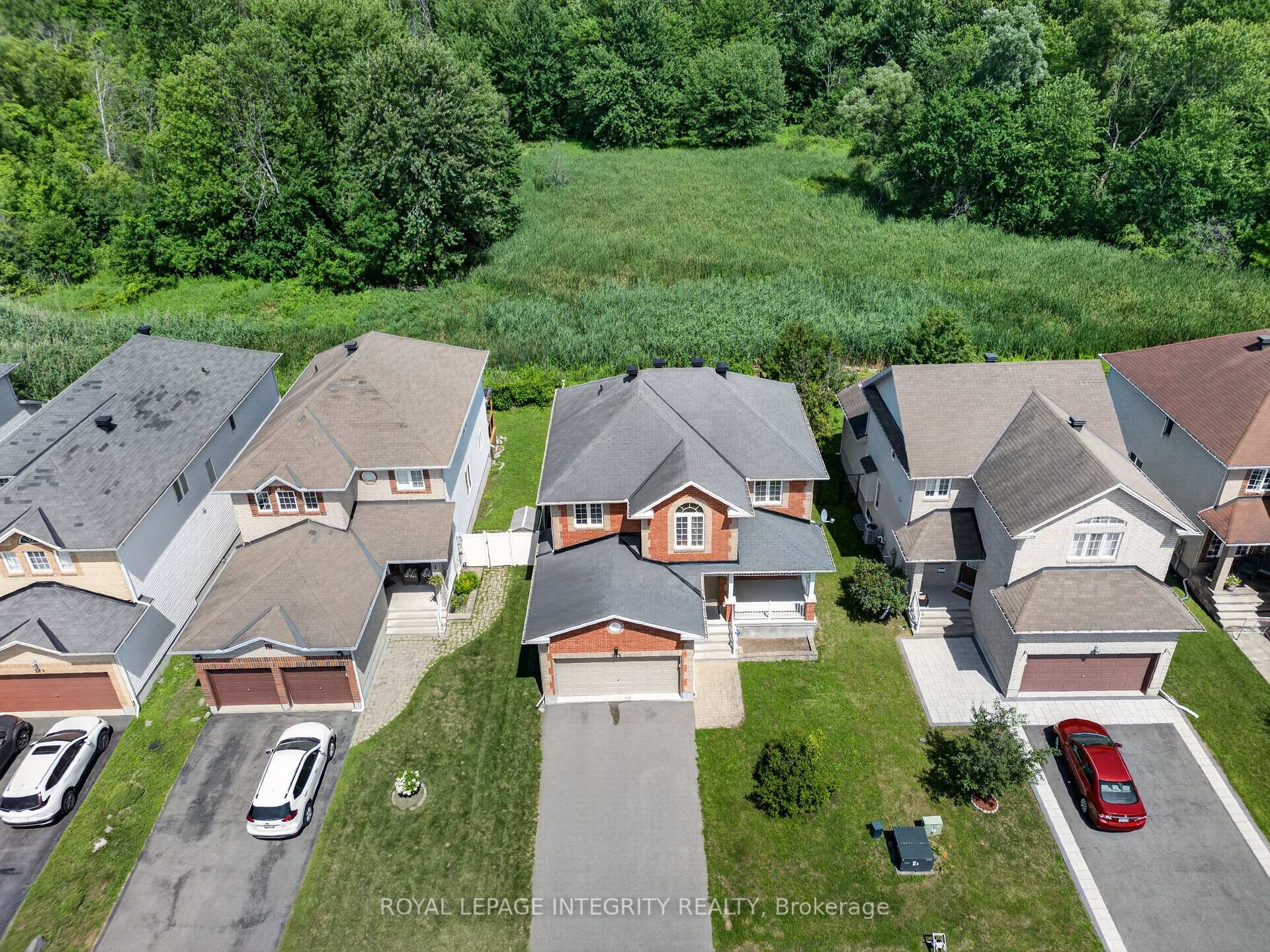 Photo 3 of 275 Kiwanis Court, Ottawa, Hunt Club Park/Greenboro — HOMEH