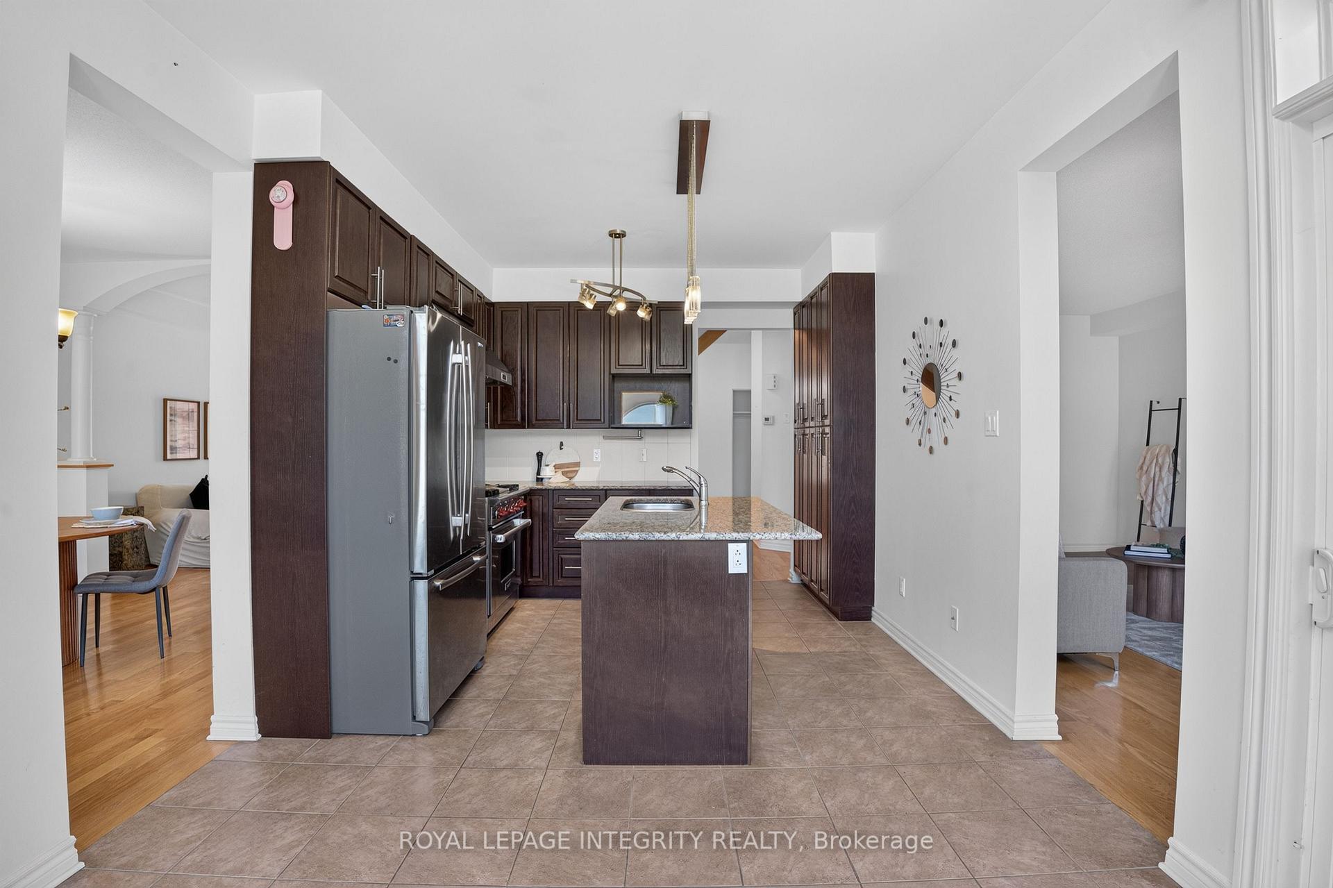 Photo 9 of 275 Kiwanis Court, Ottawa, Hunt Club Park/Greenboro — HOMEH