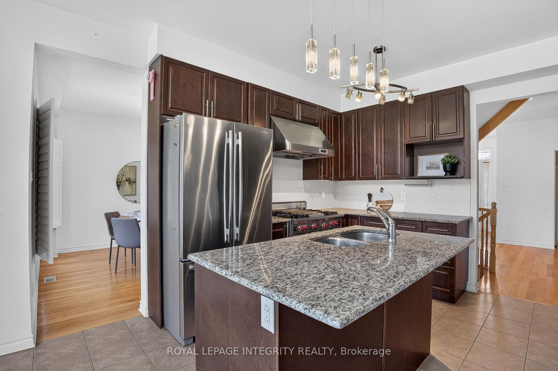 Photo 10 of 275 Kiwanis Court, Ottawa, Hunt Club Park/Greenboro — HOMEH