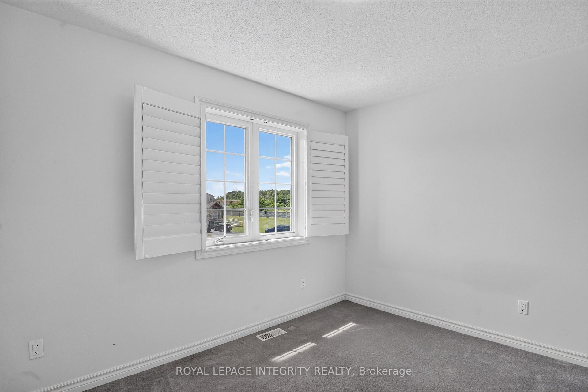 Photo 22 of 275 Kiwanis Court, Ottawa, Hunt Club Park/Greenboro — HOMEH