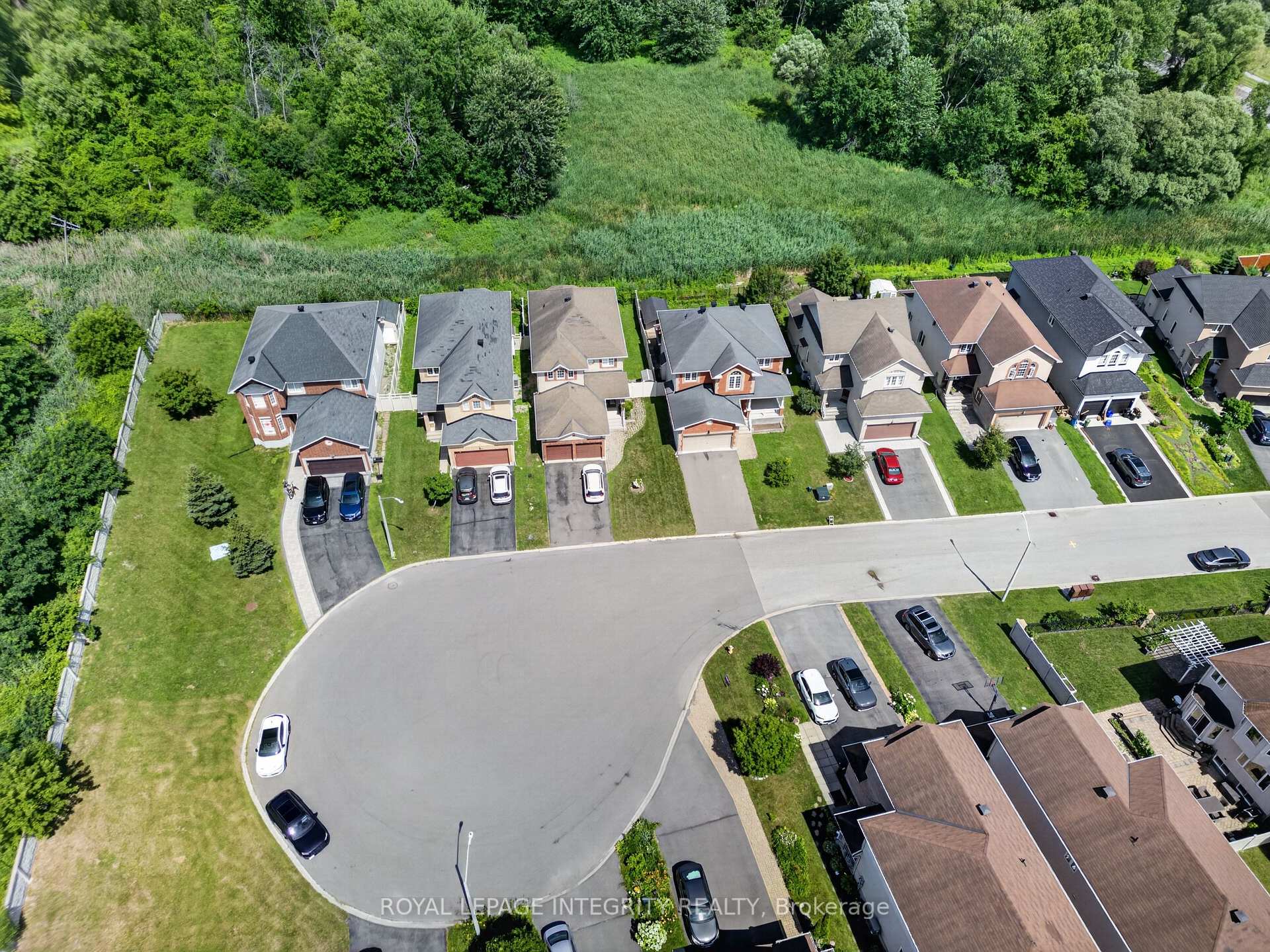 Photo 34 of 275 Kiwanis Court, Ottawa, Hunt Club Park/Greenboro — HOMEH
