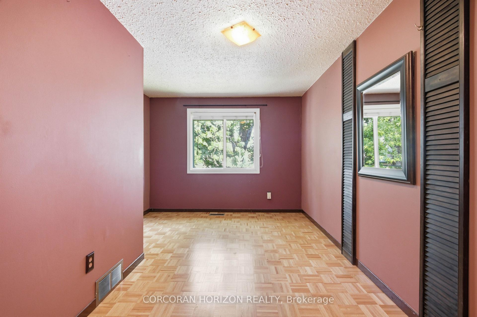 Photo 13 of 90 Halifax Drive, Kitchener, Grand River North — HOMEH
