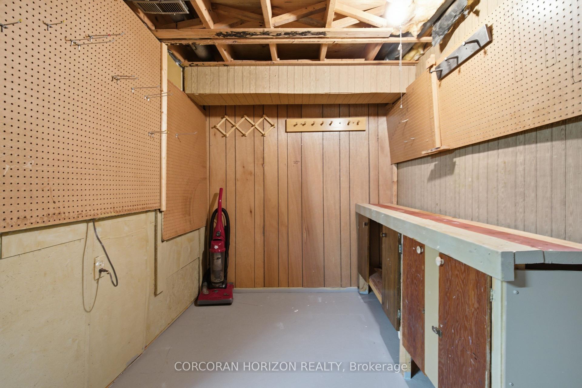 Photo 22 of 90 Halifax Drive, Kitchener, Grand River North — HOMEH