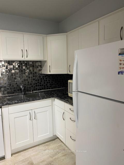 Photo 13 of Unit 604, 50 Elm Drive E, Mississauga, Mississauga Valleys — HOMEH