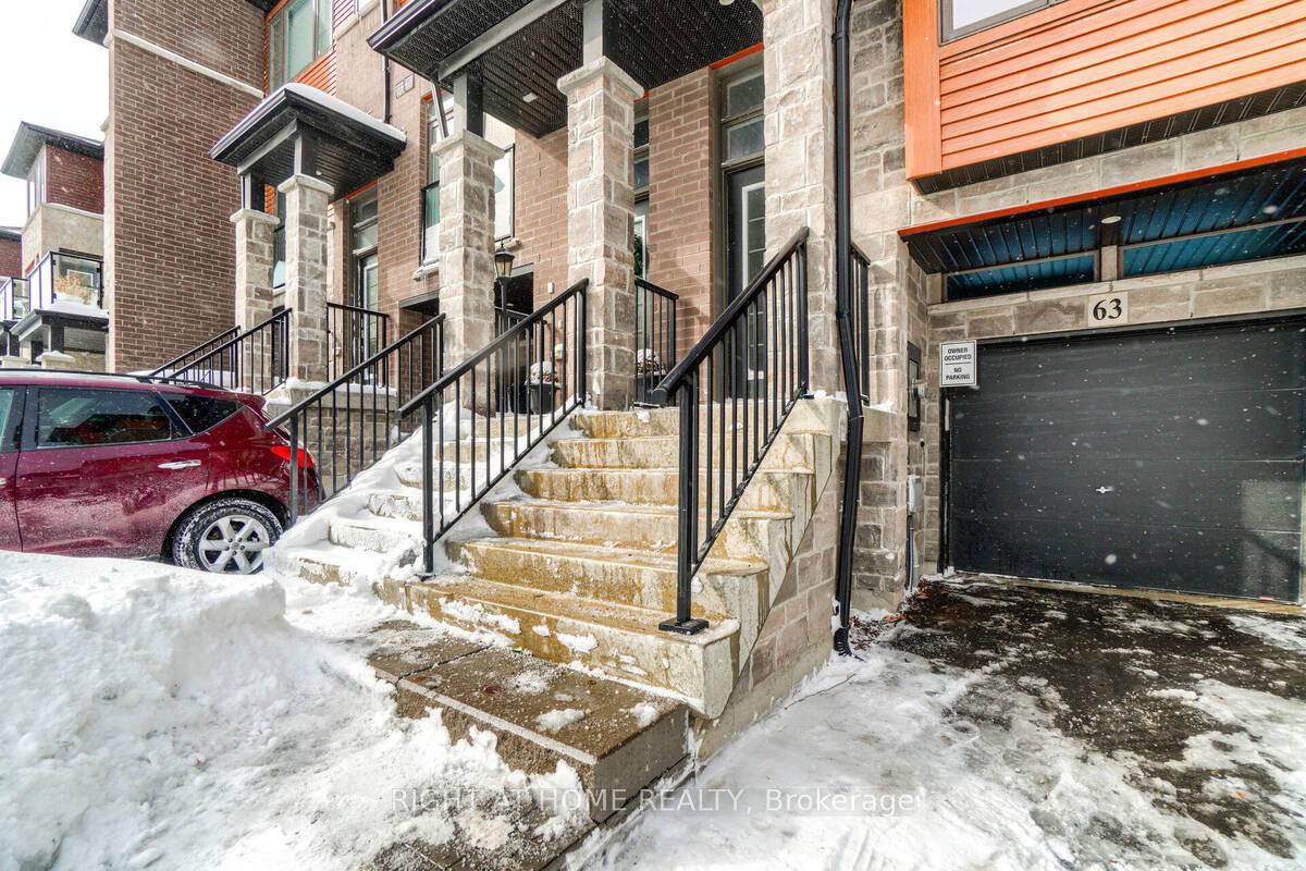 Photo 3 of Unit 63, 30 Times Square Boulevard, Hamilton, Stoney Creek — HOMEH