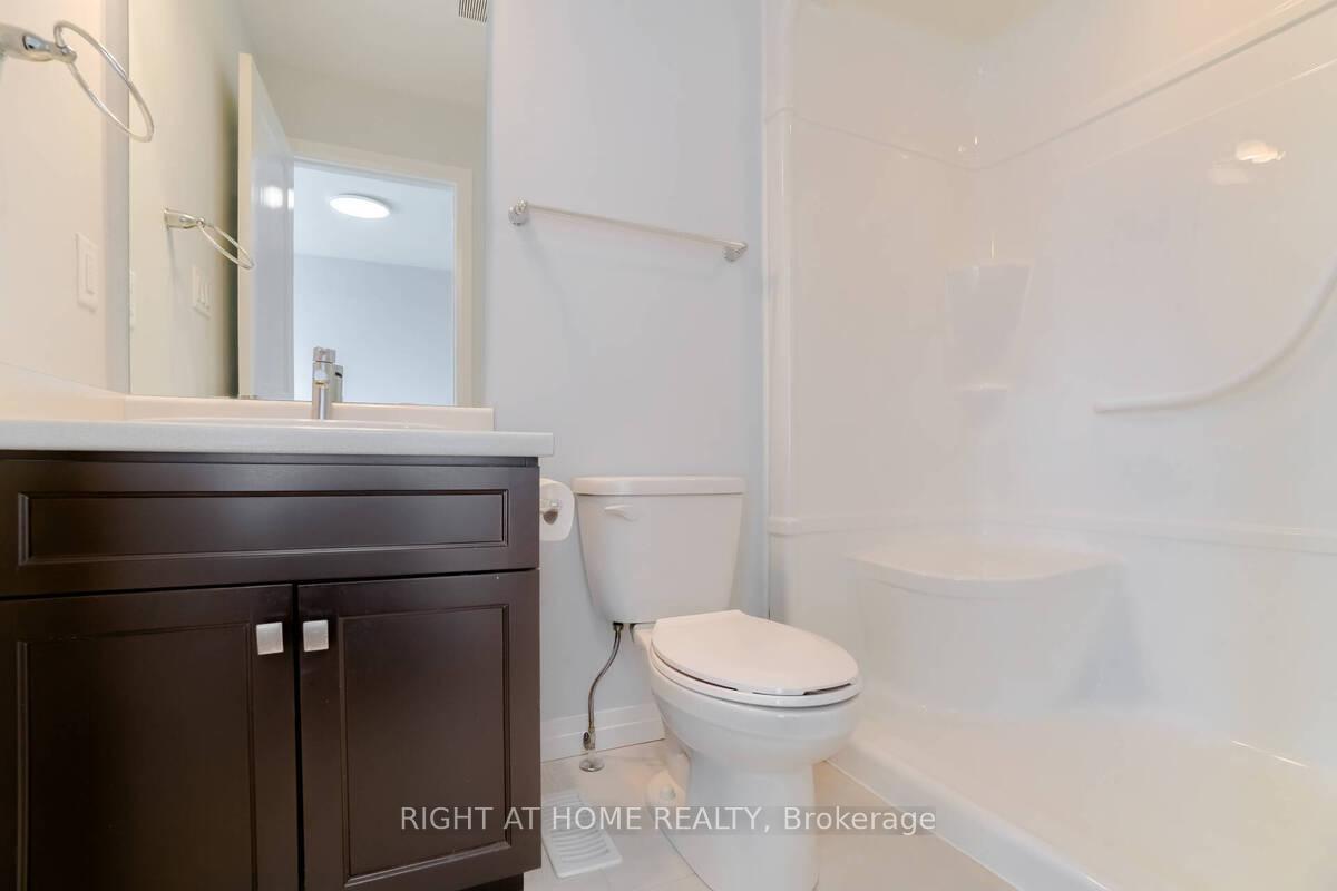 Photo 19 of Unit 63, 30 Times Square Boulevard, Hamilton, Stoney Creek — HOMEH