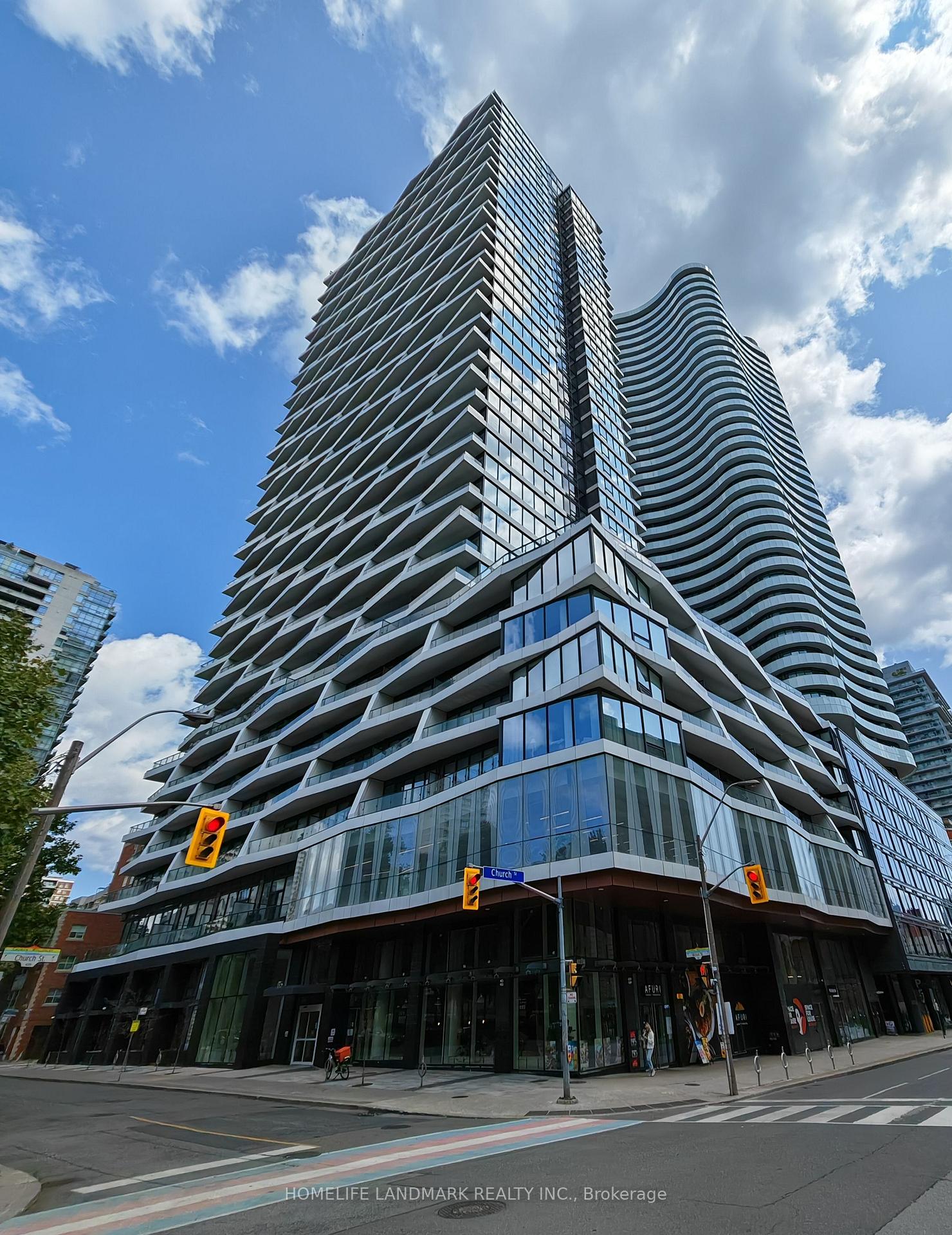 Front of Unit 2505, 85 Wood Street