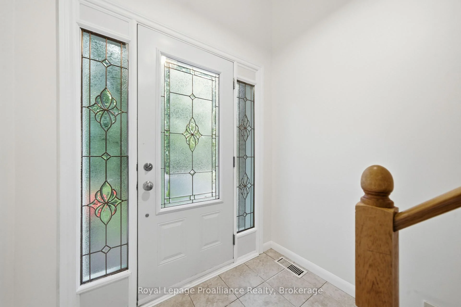 Photo 49 of 156 Pinehill Crescent, Belleville, Thurlow Ward — HOMEH