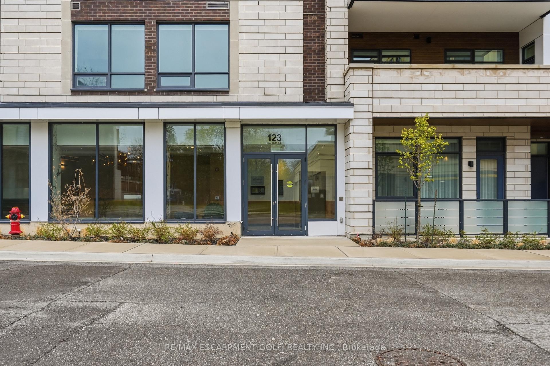 Photo 2 of Unit 409, 123 Maurice Drive, Oakville, Central — HOMEH