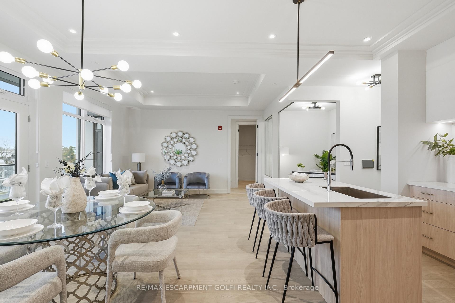 Photo 13 of Unit 409, 123 Maurice Drive, Oakville, Central — HOMEH