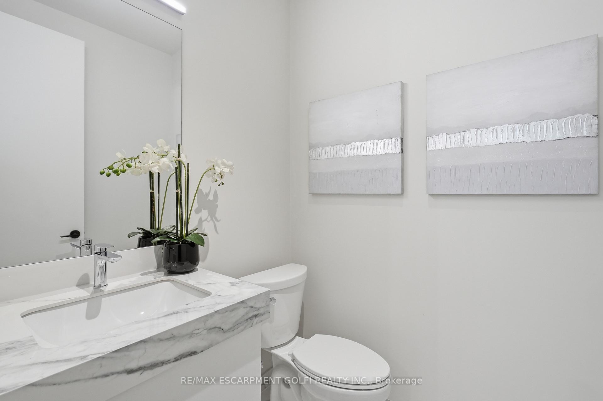 Photo 25 of Unit 409, 123 Maurice Drive, Oakville, Central — HOMEH