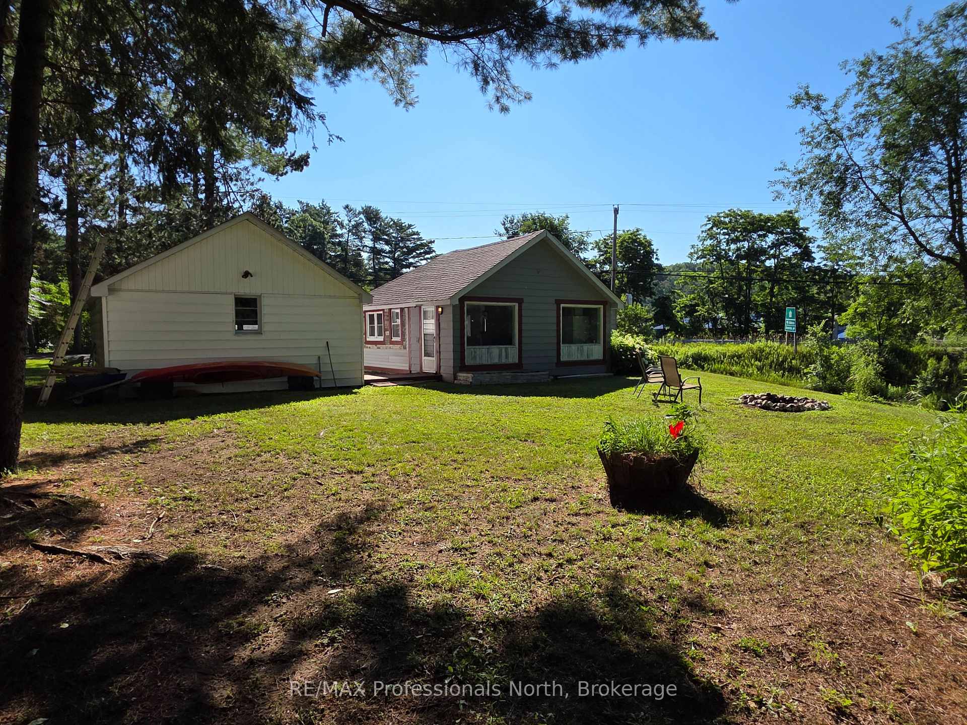Photo 25 of 1007 West Road, Minden Hills, Minden — HOMEH