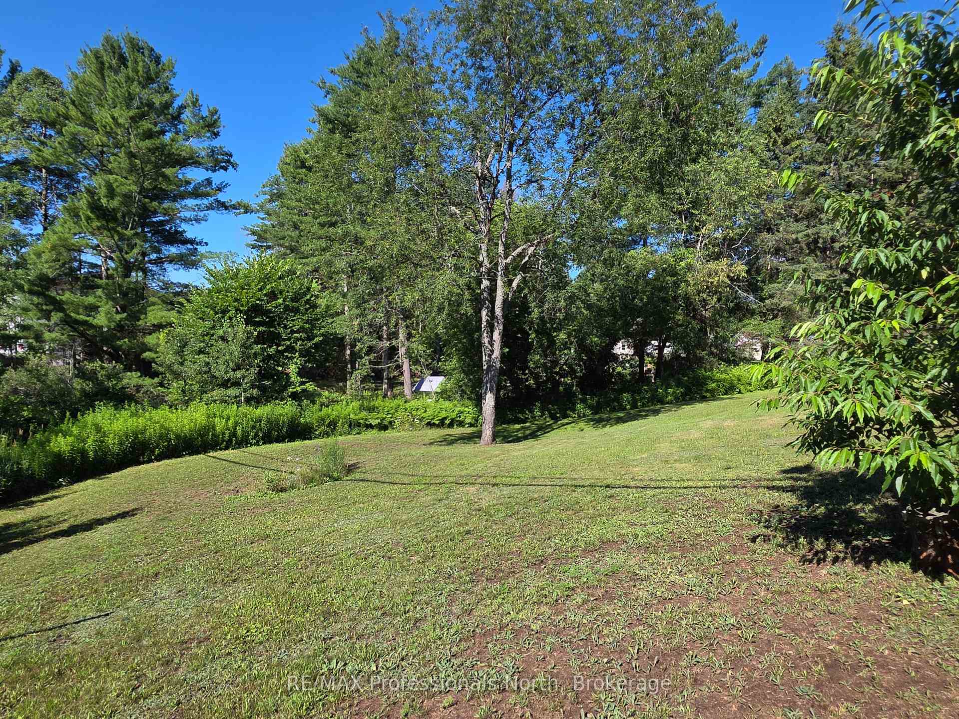 Photo 28 of 1007 West Road, Minden Hills, Minden — HOMEH