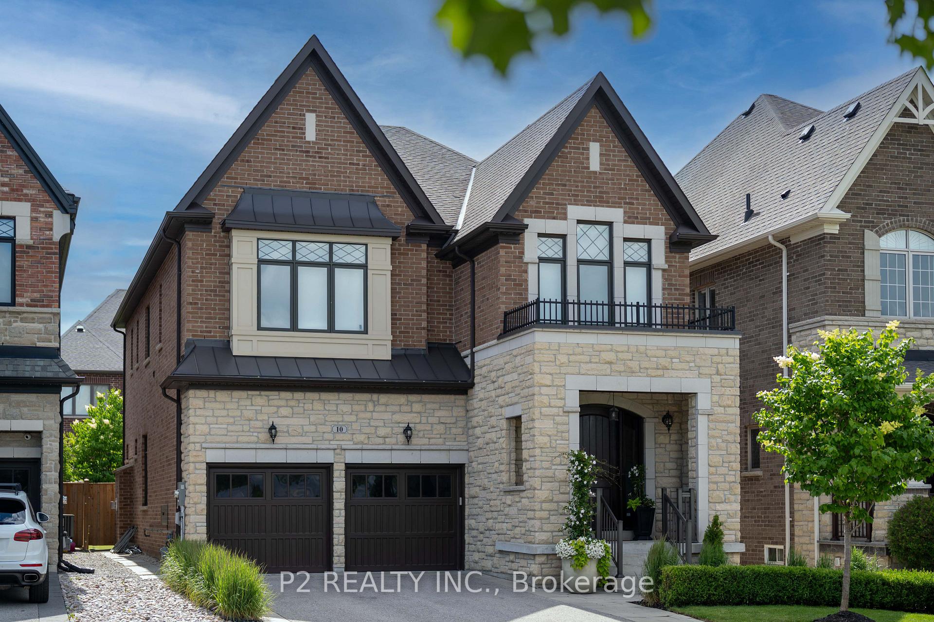 Photo 2 of 10 King Boulevard, King, King City — HOMEH