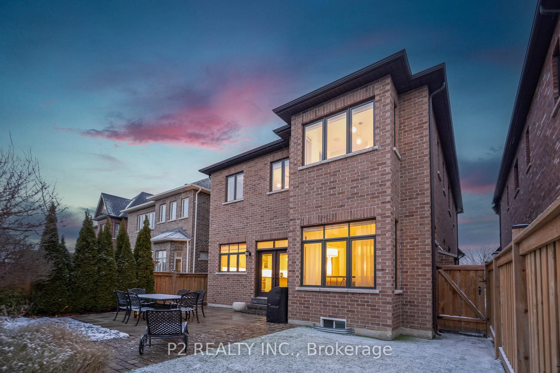 Photo 43 of 10 King Boulevard, King, King City — HOMEH