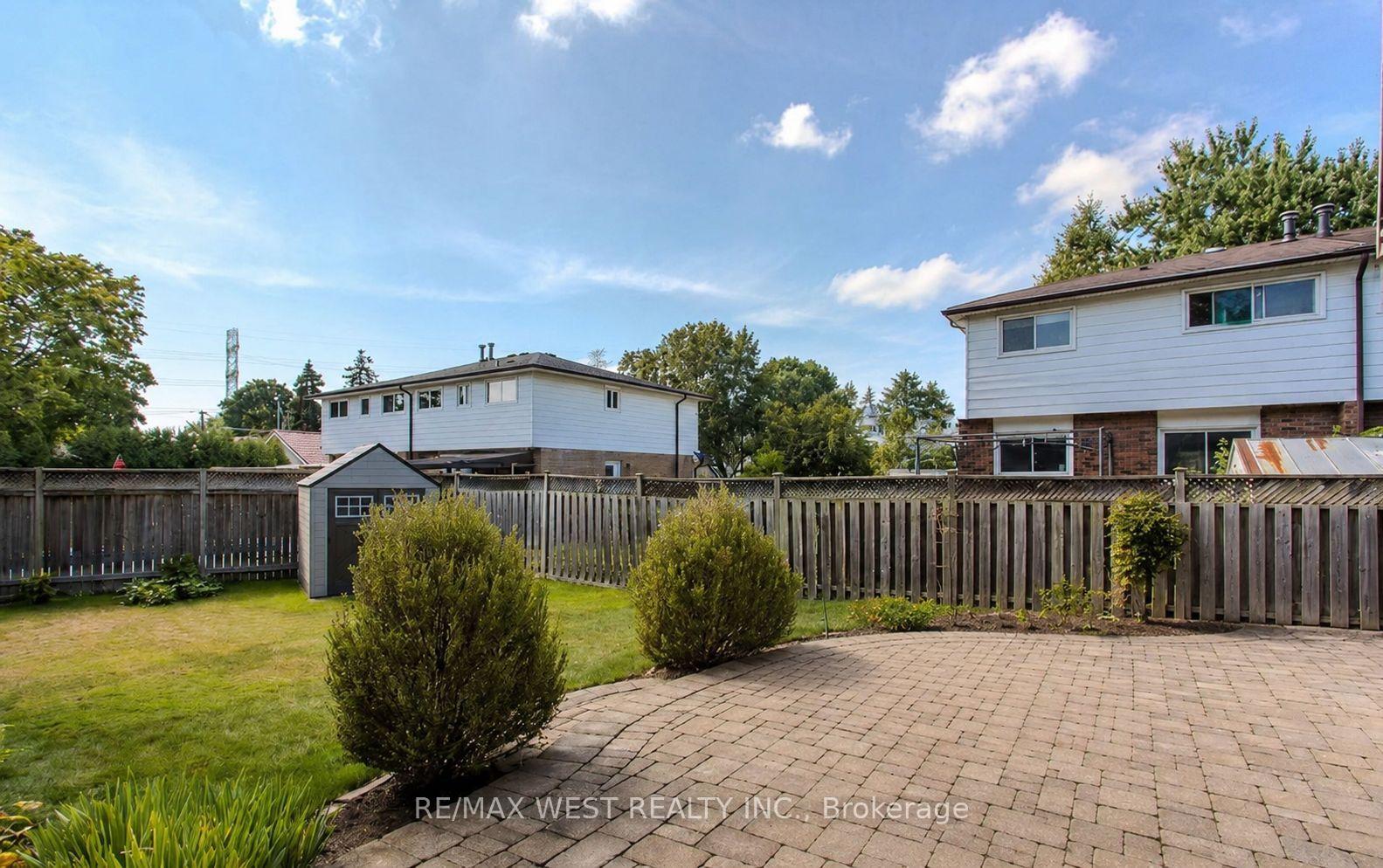 Photo 19 of 1254 Treeland Street, Burlington, Freeman — HOMEH