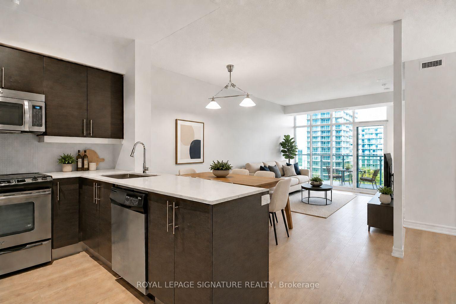 Front of Unit 2609, 125 Western Battery Road