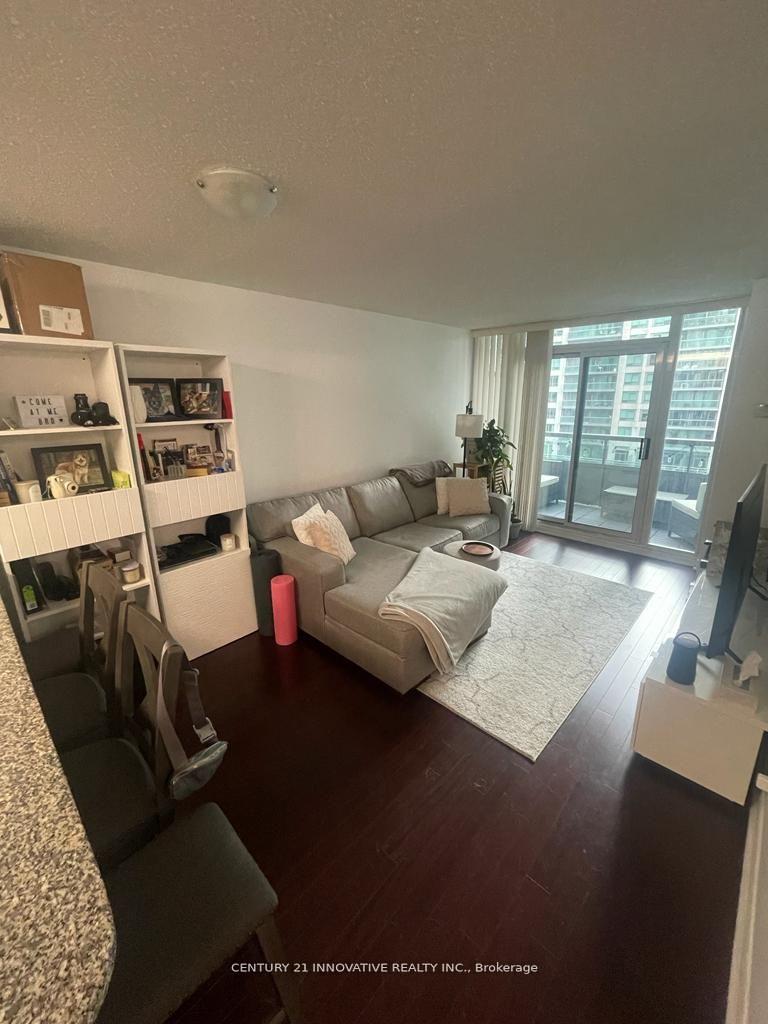 Photo 9 of Unit 628, 51 Lower Simcoe Street, Toronto, Waterfront Communities — HOMEH