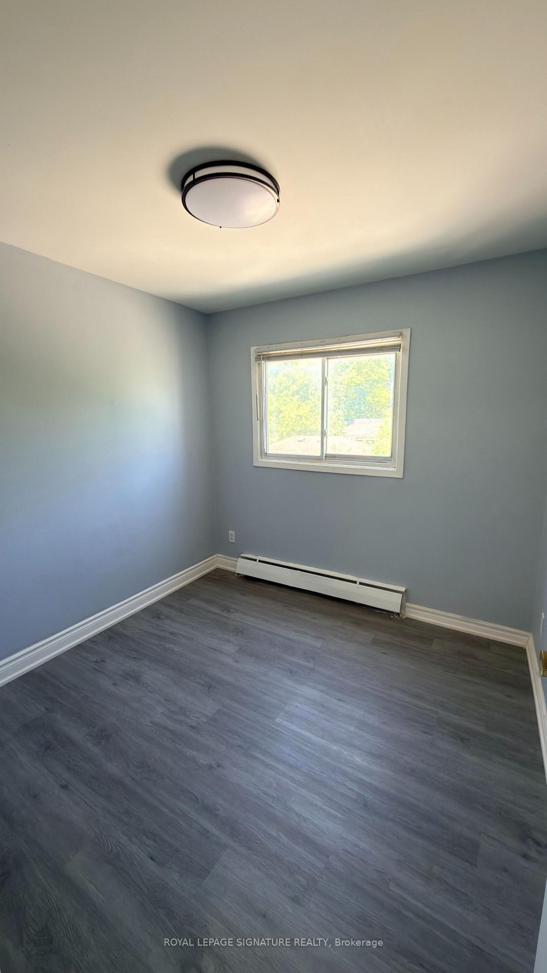 Photo 7 of Unit 5, 92 Wolfe Street, Oshawa, Lakeview — HOMEH