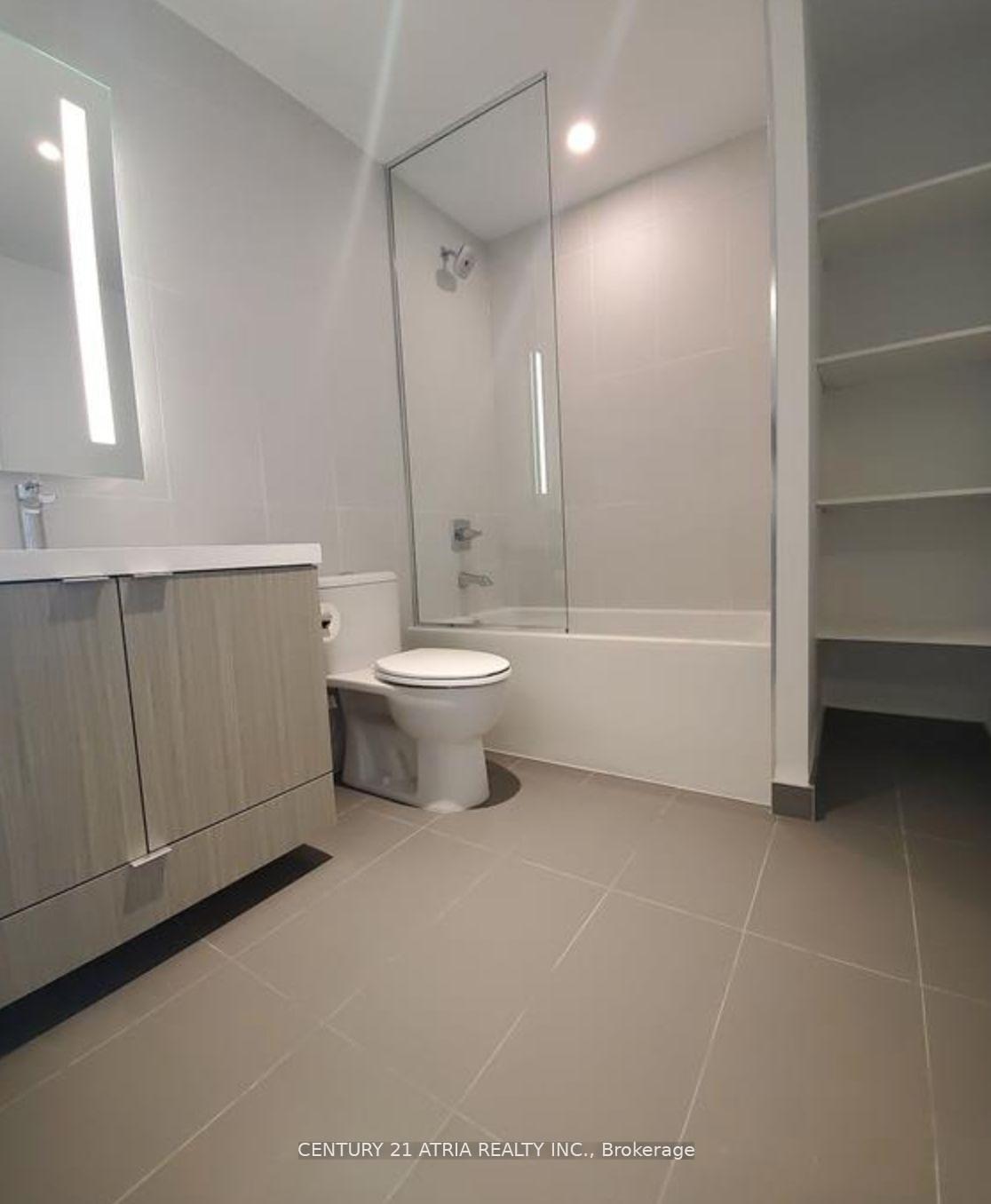 Photo 3 of Unit 3505, 575 Bloor Street E, Toronto, North St. James Town — HOMEH