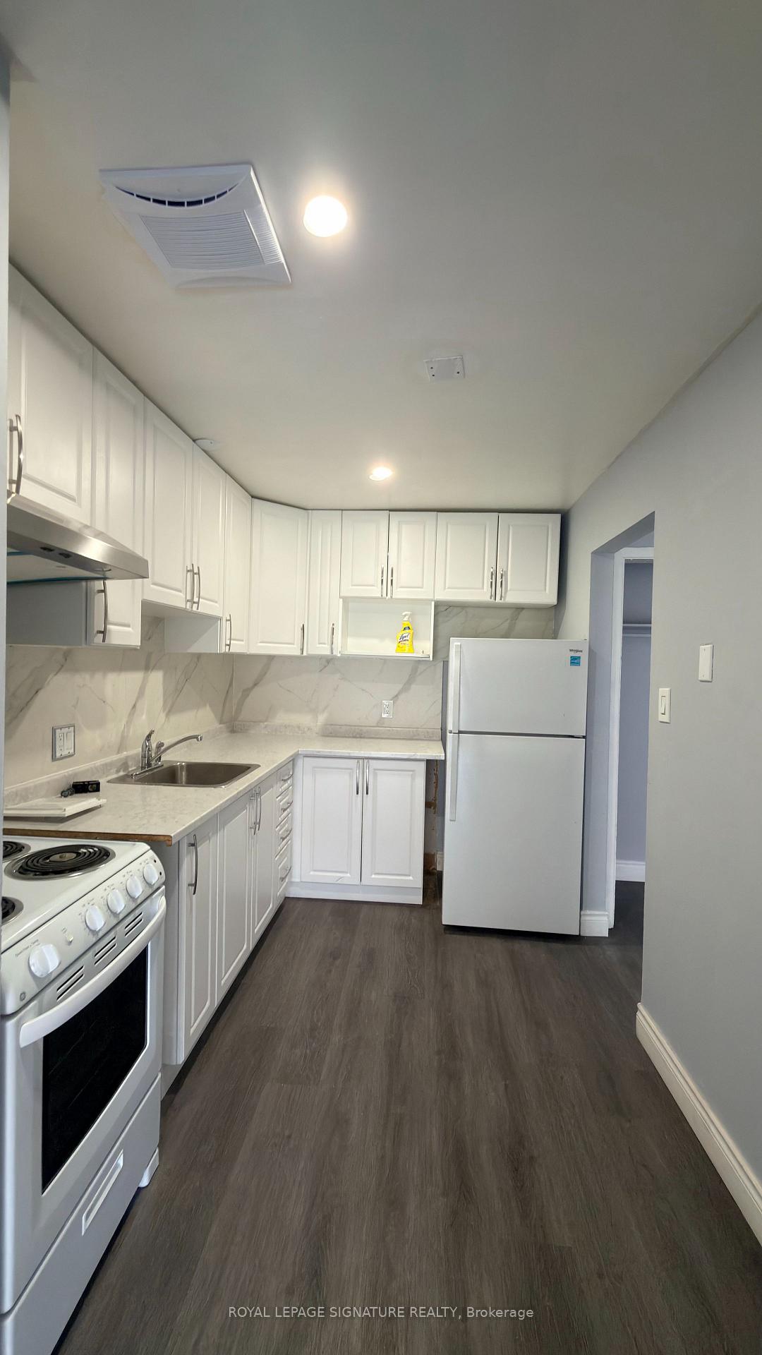 Photo 5 of Unit 1, 92 Wolfe Street, Oshawa, Lakeview — HOMEH