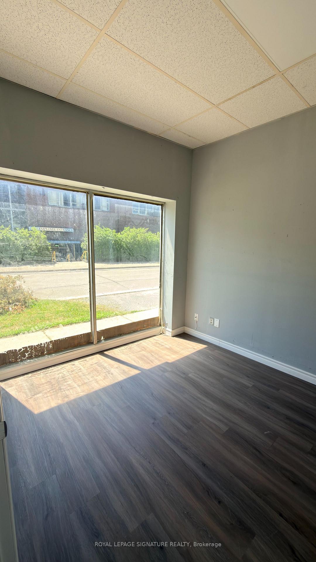 Photo 1 of Unit 1A, 92 Wolfe Street, Oshawa, Lakeview — HOMEH