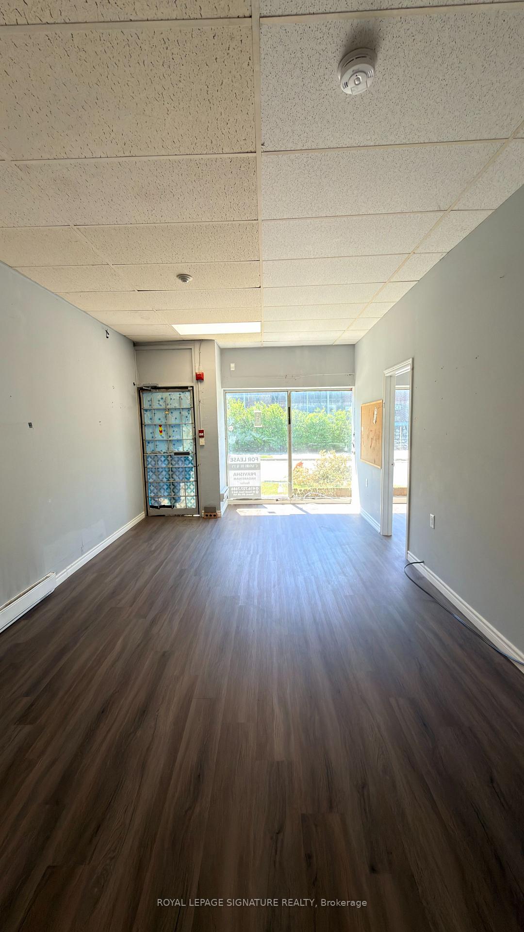 Photo 4 of Unit 1A, 92 Wolfe Street, Oshawa, Lakeview — HOMEH