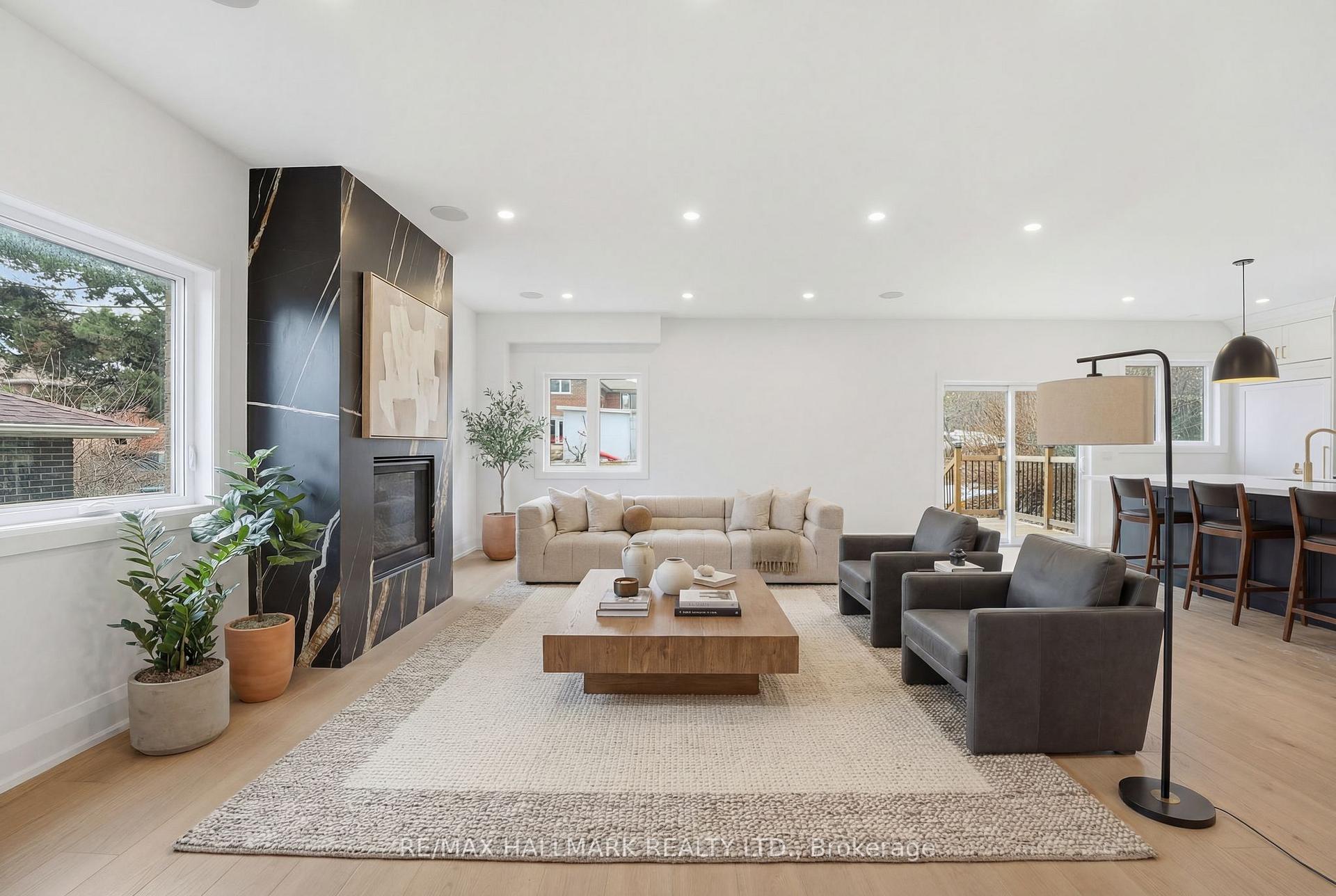 Photo 1 of 49 Greendowns Drive, Scarborough, Scarborough Village — HOMEH