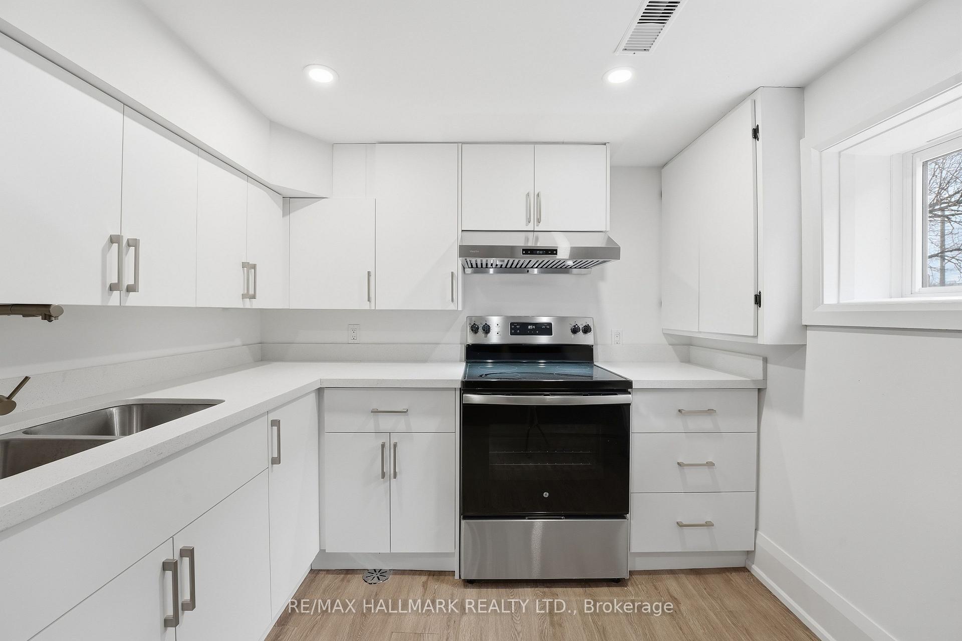 Photo 22 of 49 Greendowns Drive, Scarborough, Scarborough Village — HOMEH