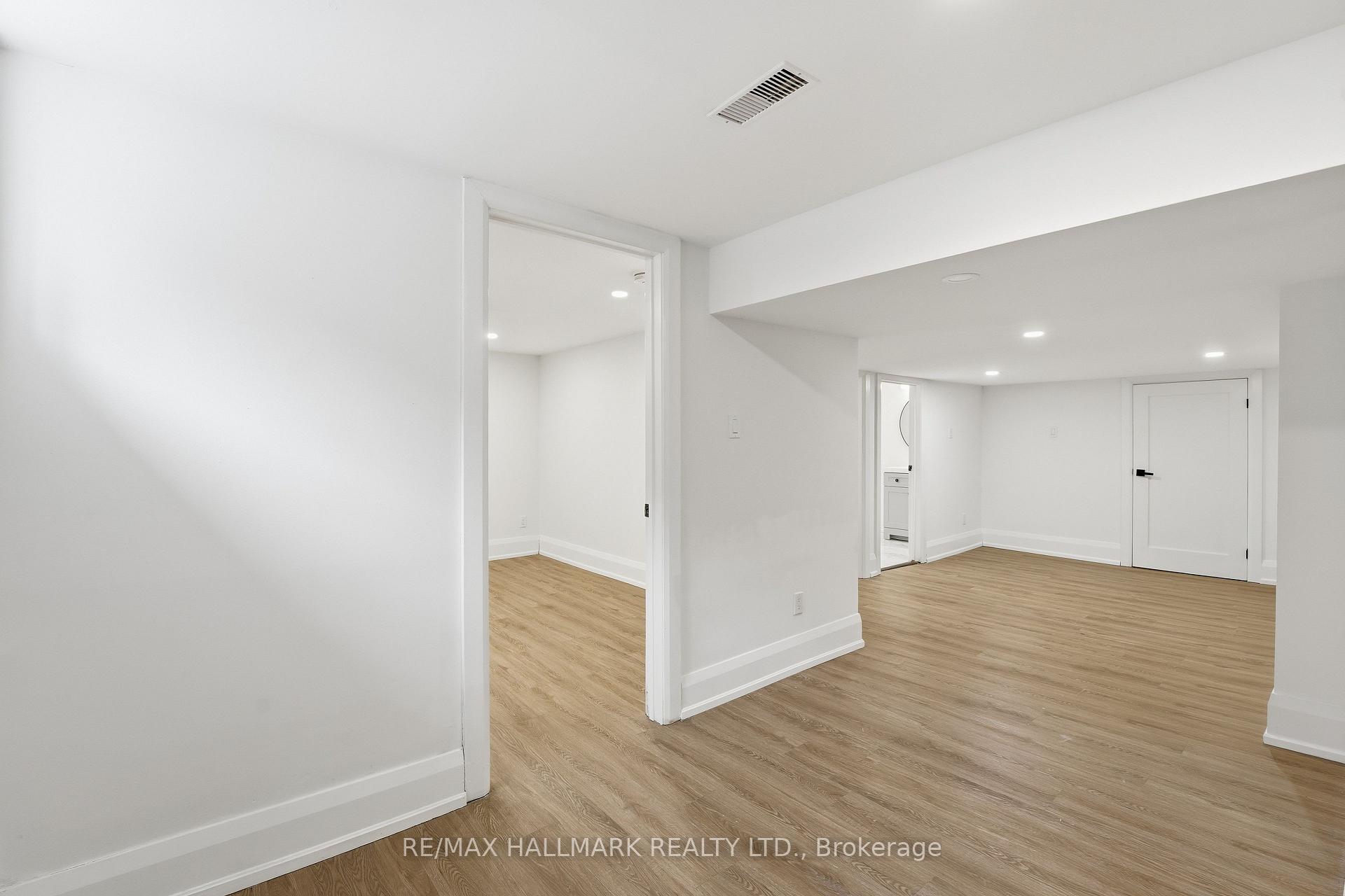 Photo 26 of 49 Greendowns Drive, Scarborough, Scarborough Village — HOMEH