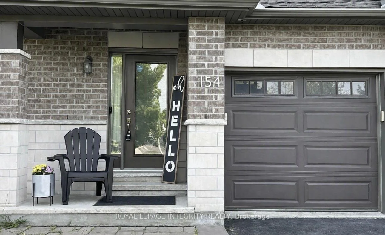 Front of 154 Woodhurst Crescent