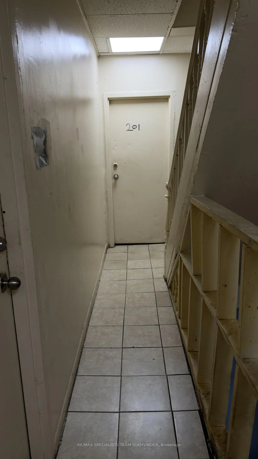 Photo 11 of 147 Gerrard Street E, Toronto, Moss Park — HOMEH