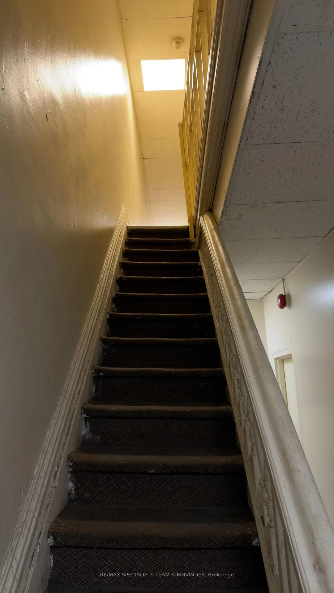 Photo 13 of 147 Gerrard Street E, Toronto, Moss Park — HOMEH