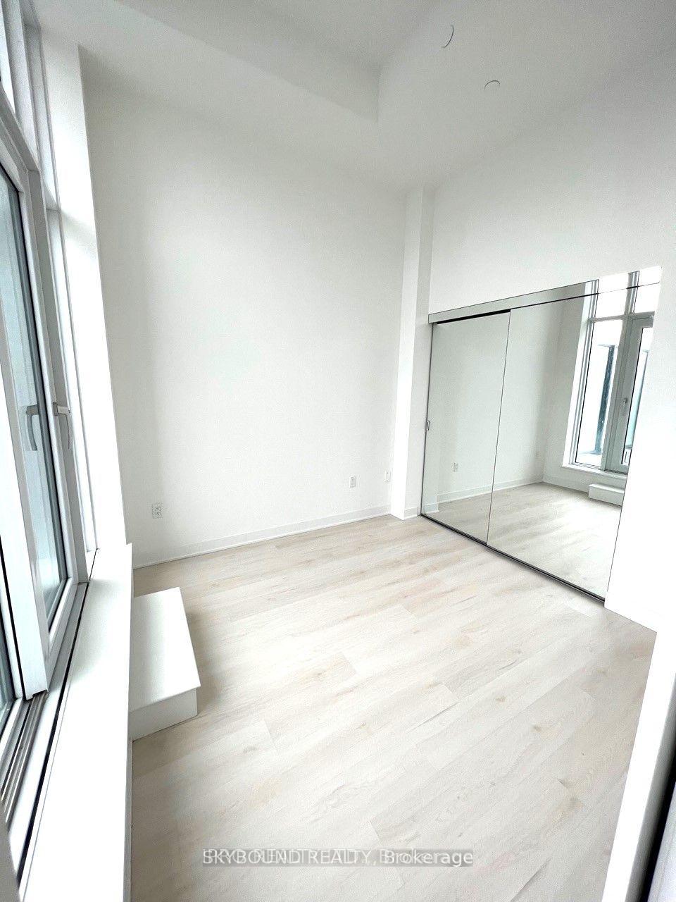 Photo 13 of Unit 529, 3900 Confederation Parkway, Mississauga, City Centre — HOMEH