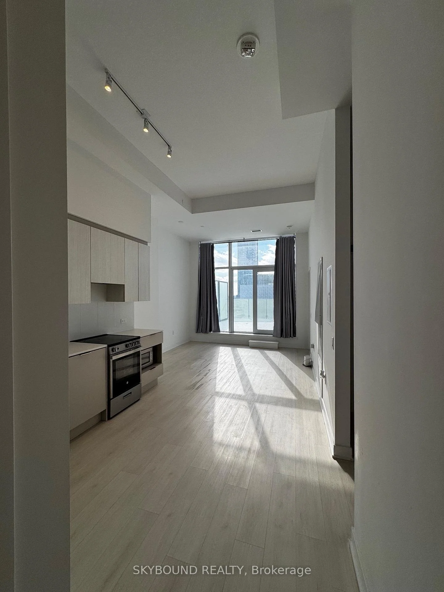 Photo 21 of Unit 529, 3900 Confederation Parkway, Mississauga, City Centre — HOMEH