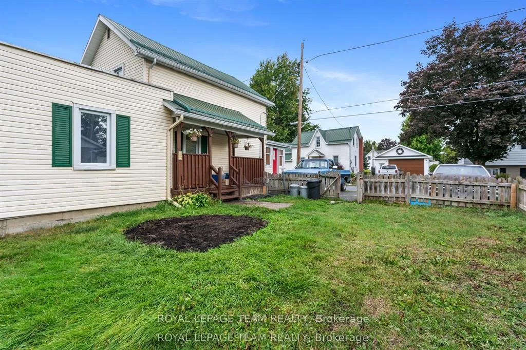 Photo 32 of 46 Joseph Street, North Dundas, Chesterville — HOMEH